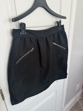 Black Zip-Pocket Mini Skirt